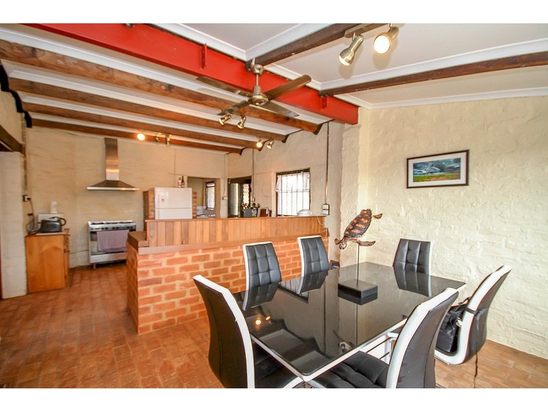305 Picnic Hill Road, Toodyay WA 6566
