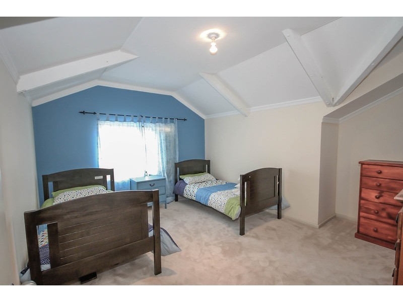 305 Picnic Hill Road, Toodyay WA 6566