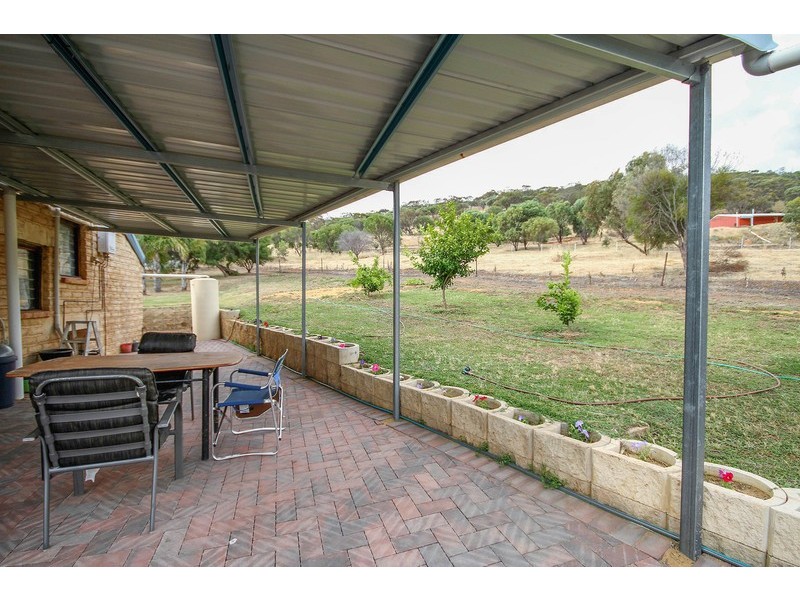 305 Picnic Hill Road, Toodyay WA 6566