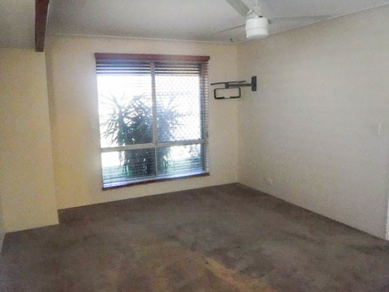 3 Halfmoon Place, Waikiki WA 6169