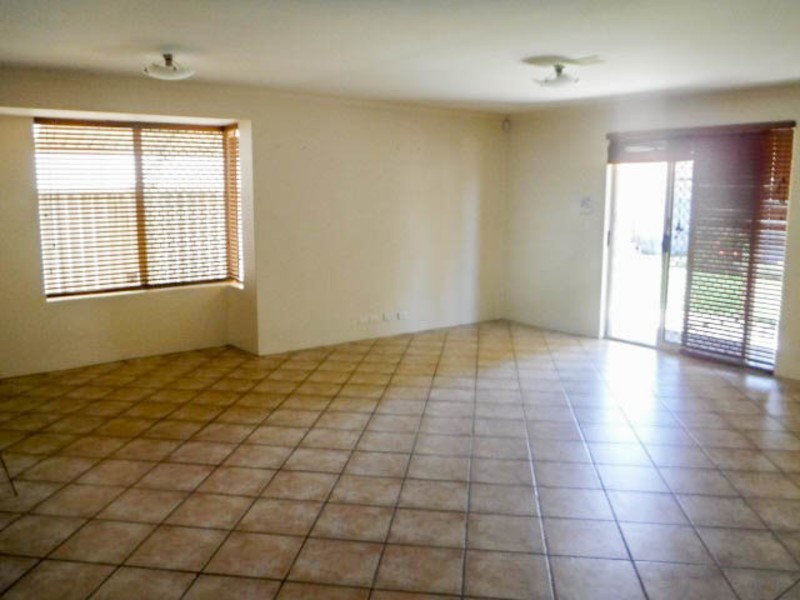 3 Halfmoon Place, Waikiki WA 6169