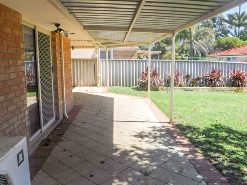 3 Halfmoon Place, Waikiki WA 6169