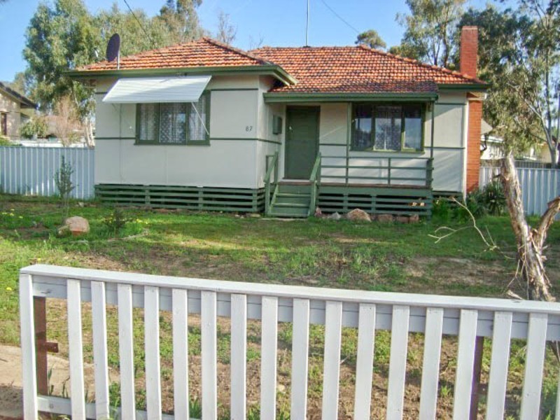 87 Newcastle Street, Northam WA 6401