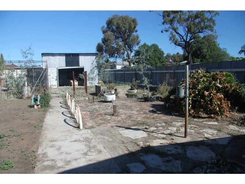 15 Weld Street, Northam WA 6401