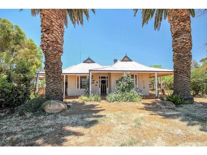 20 Last Road, Merredin WA 6415