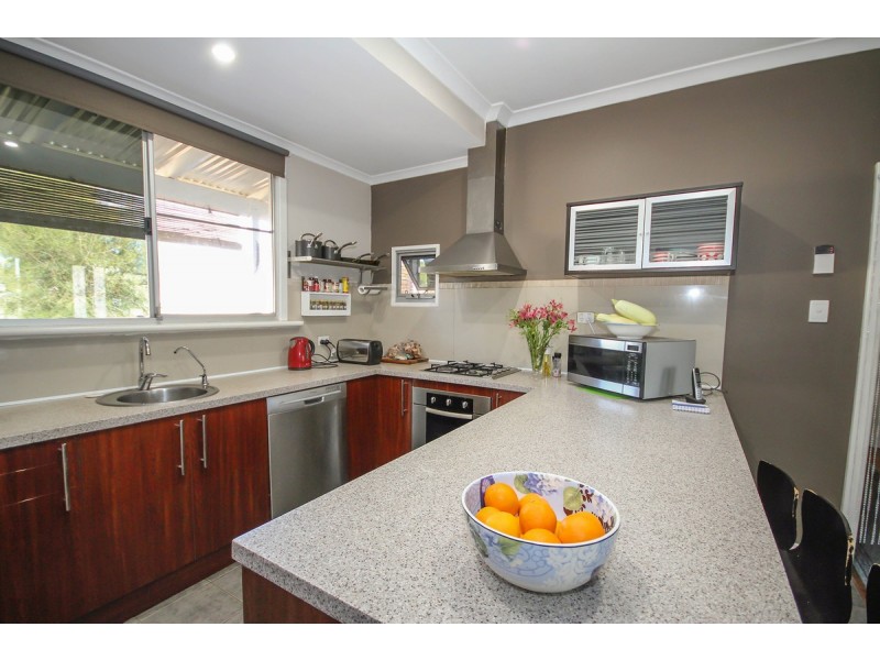 8 Knight Street, Northam WA 6401