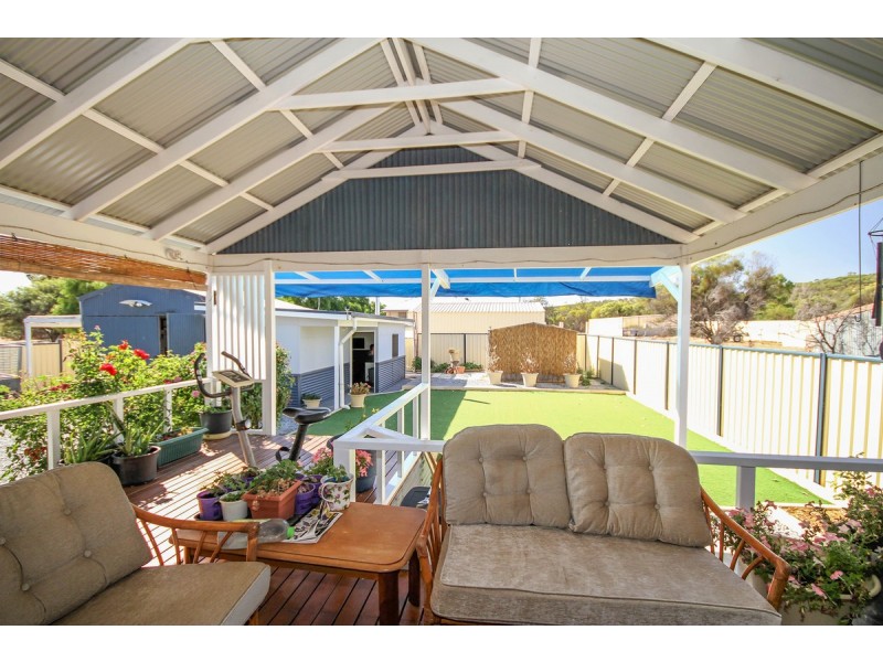 8 Knight Street, Northam WA 6401