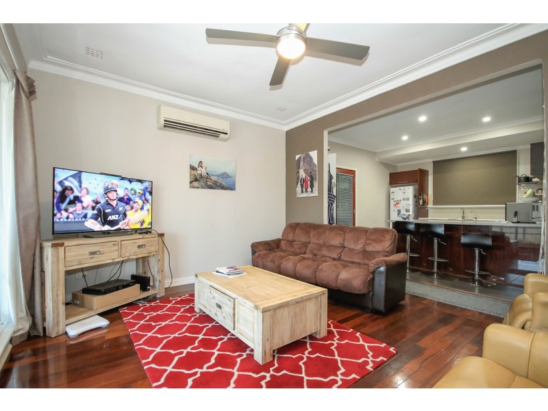 8 Knight Street, Northam WA 6401