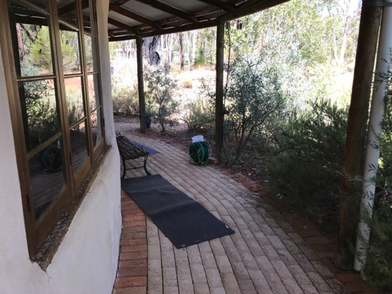 745 Bindoon Dewars Pool Road, Toodyay WA 6566