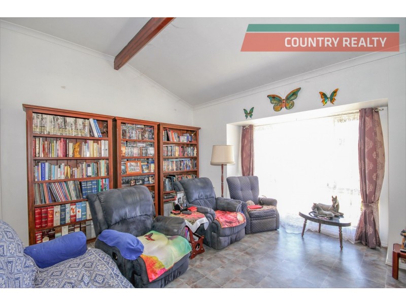 325 Rickeys Road, Beverley WA 6304