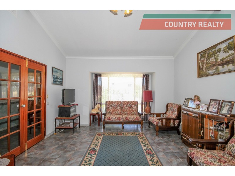 325 Rickeys Road, Beverley WA 6304