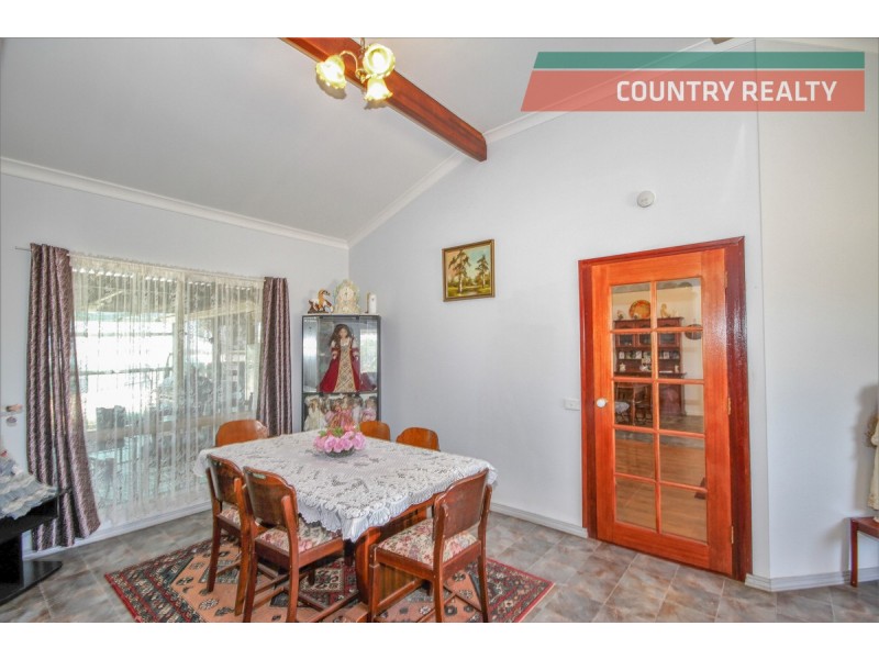 325 Rickeys Road, Beverley WA 6304