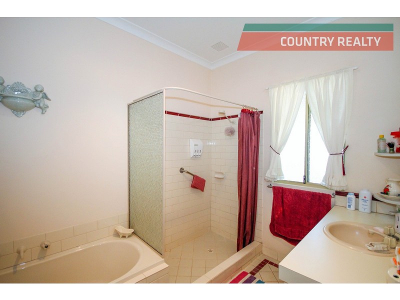 325 Rickeys Road, Beverley WA 6304