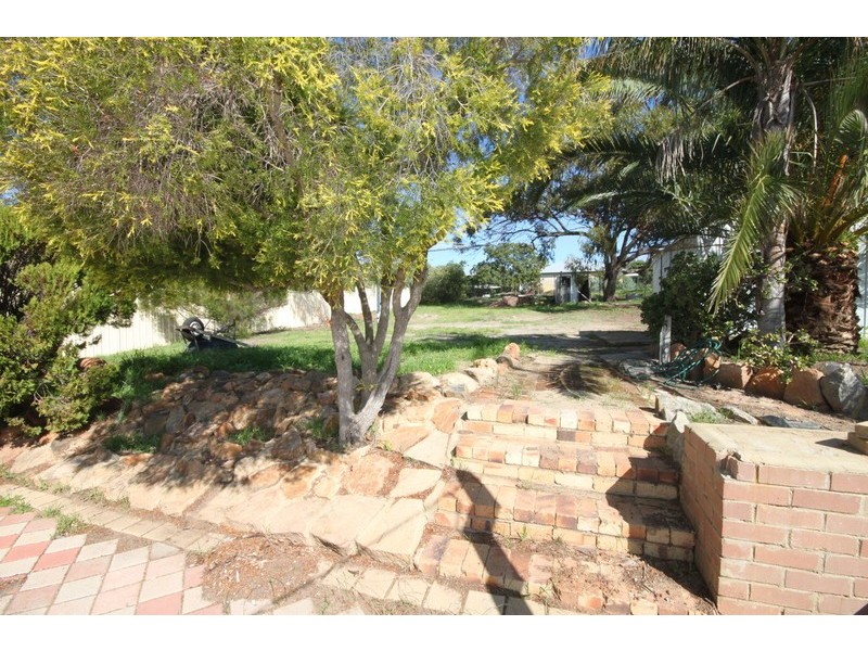 39 Hampton Street, Northam WA 6401