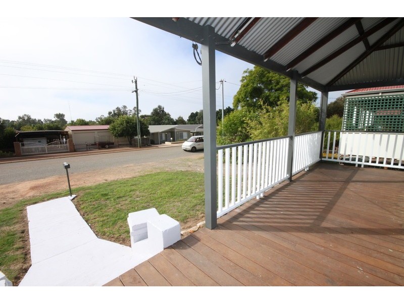 39 Hampton Street, Northam WA 6401