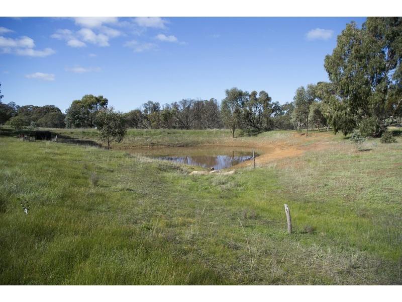 88 Dreyer Road, Toodyay WA 6566