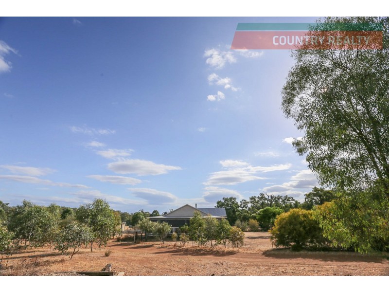 122 Darwinia Crescent, Coondle, Toodyay WA 6566