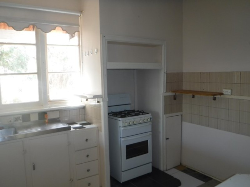 3 High Street, Goomalling WA 6460