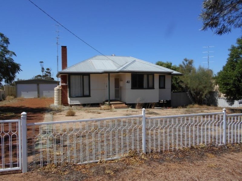 41 Stacy Street, Dowerin WA 6461