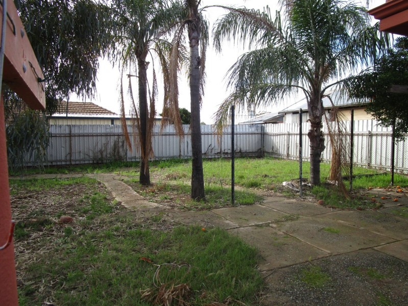 2 Millington Street, Northam WA 6401