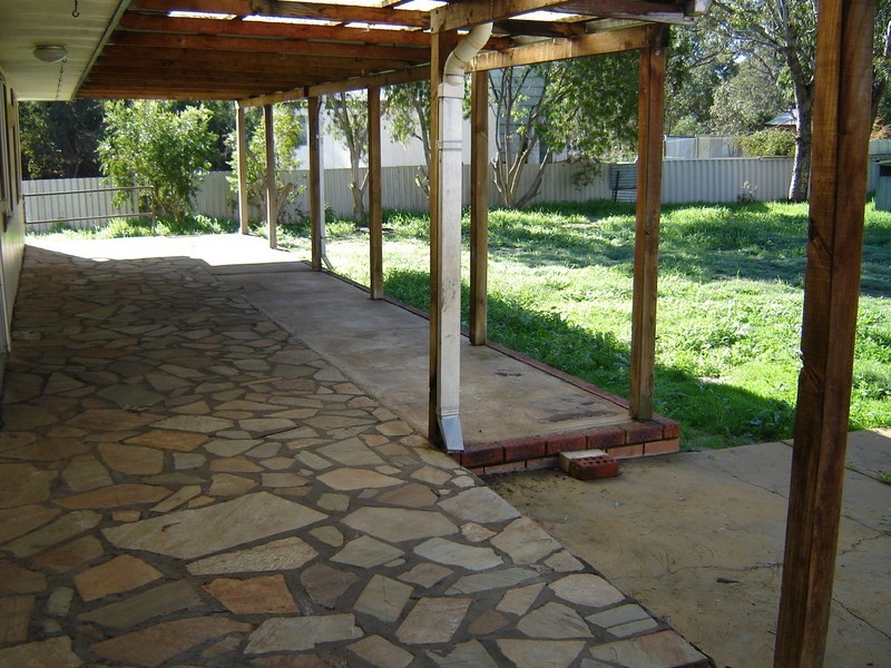 8 Herbert Street, Toodyay WA 6566