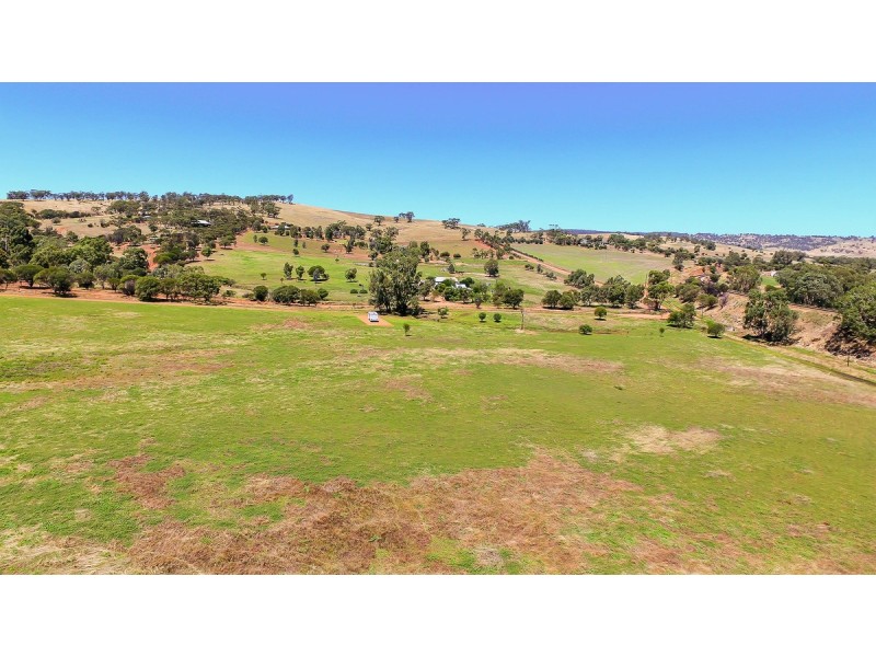 70 Clarkson Street, Toodyay WA 6566