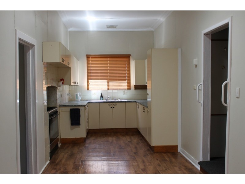 15 Weld Street, Northam WA 6401