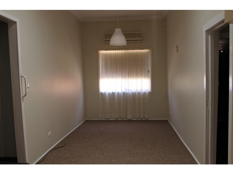 15 Weld Street, Northam WA 6401