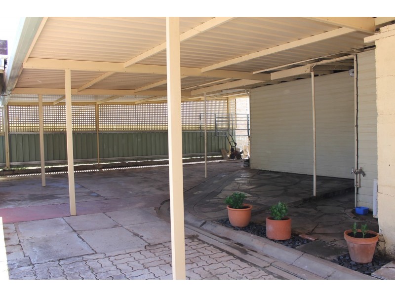 15 Weld Street, Northam WA 6401