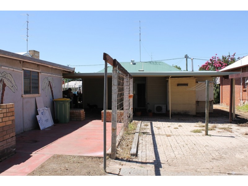15 Weld Street, Northam WA 6401