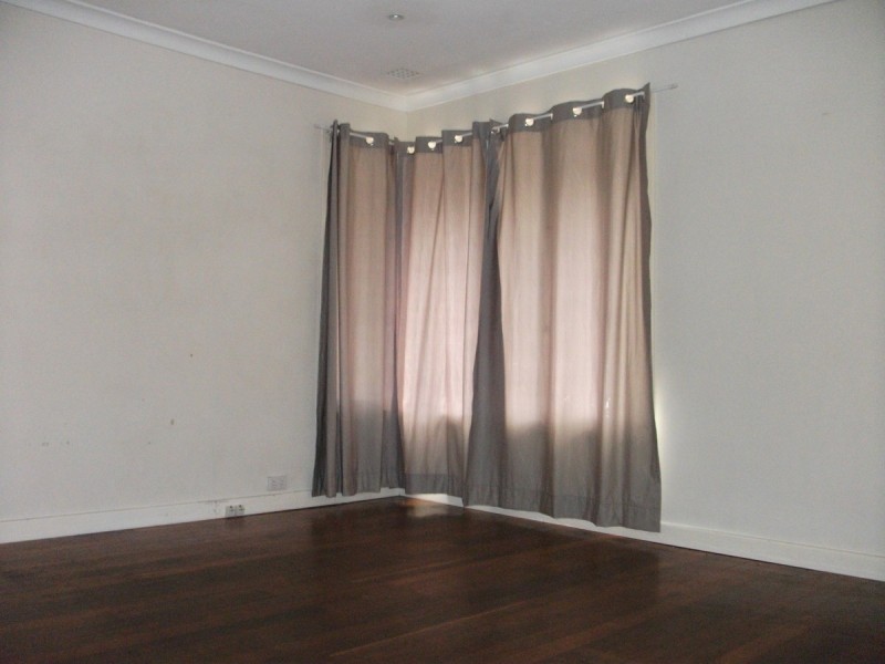 15 Fernie Street, Northam WA 6401