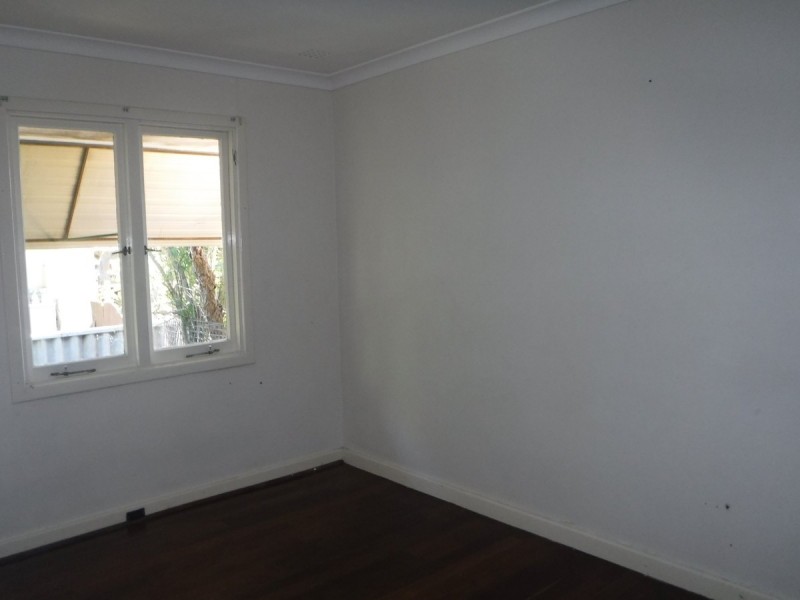 15 Fernie Street, Northam WA 6401