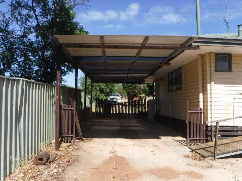 15 Fernie Street, Northam WA 6401