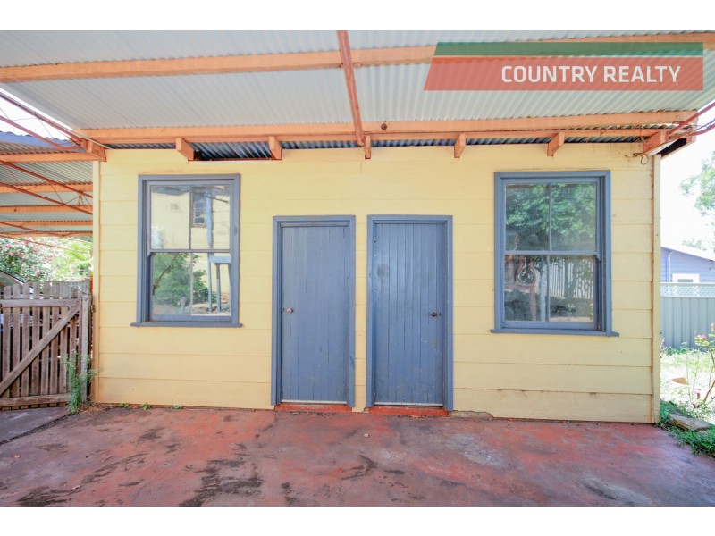 50 Stirling Terrace, Toodyay WA 6566