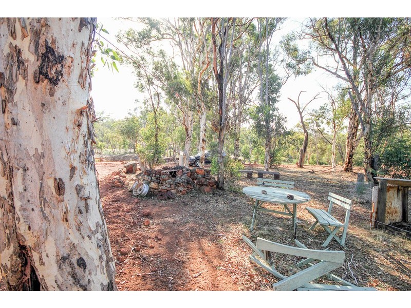 6 Timber Creek Crescent, Toodyay WA 6566