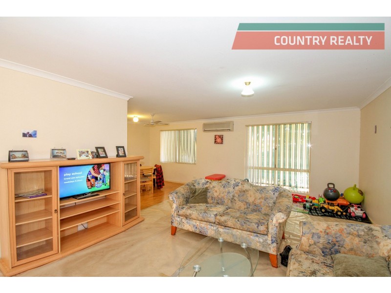 19 Railway Street, Beverley WA 6304