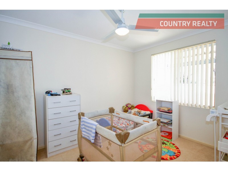 19 Railway Street, Beverley WA 6304