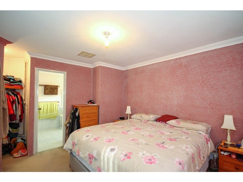 12 Honey Street, Mount Helena WA 6082