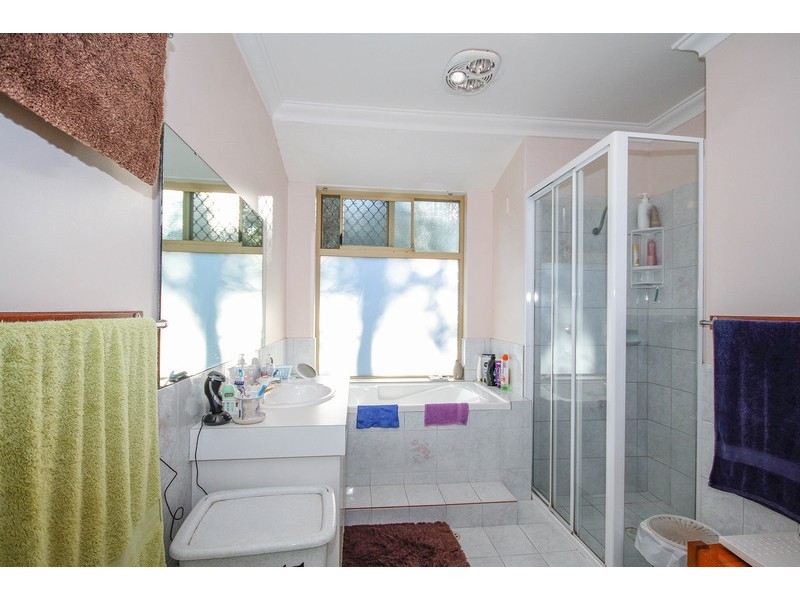 12 Honey Street, Mount Helena WA 6082