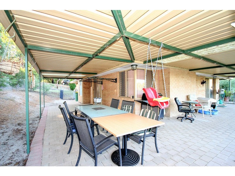 12 Honey Street, Mount Helena WA 6082