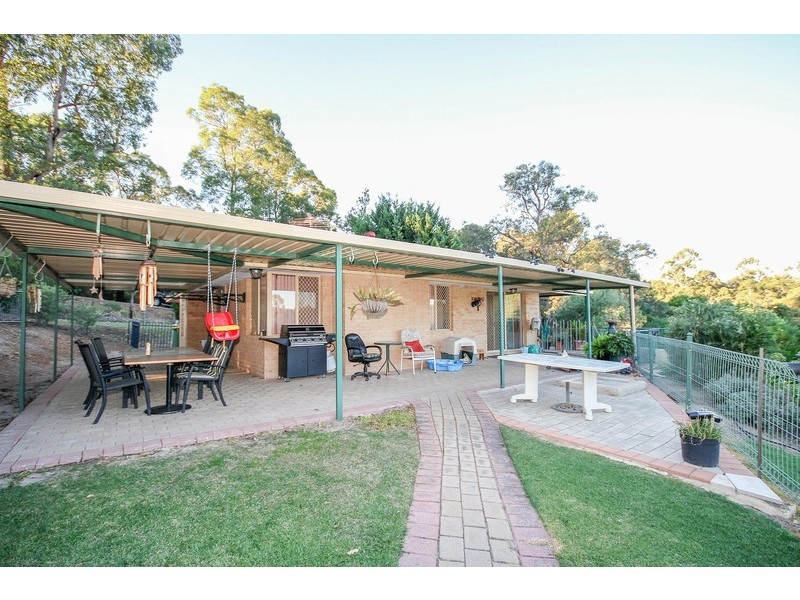 12 Honey Street, Mount Helena WA 6082