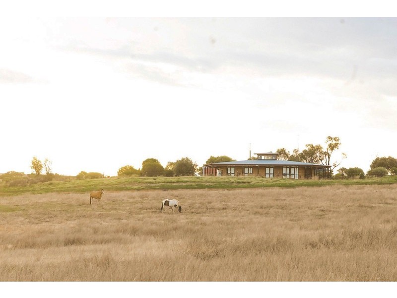523 Wongamine Road, Northam WA 6401