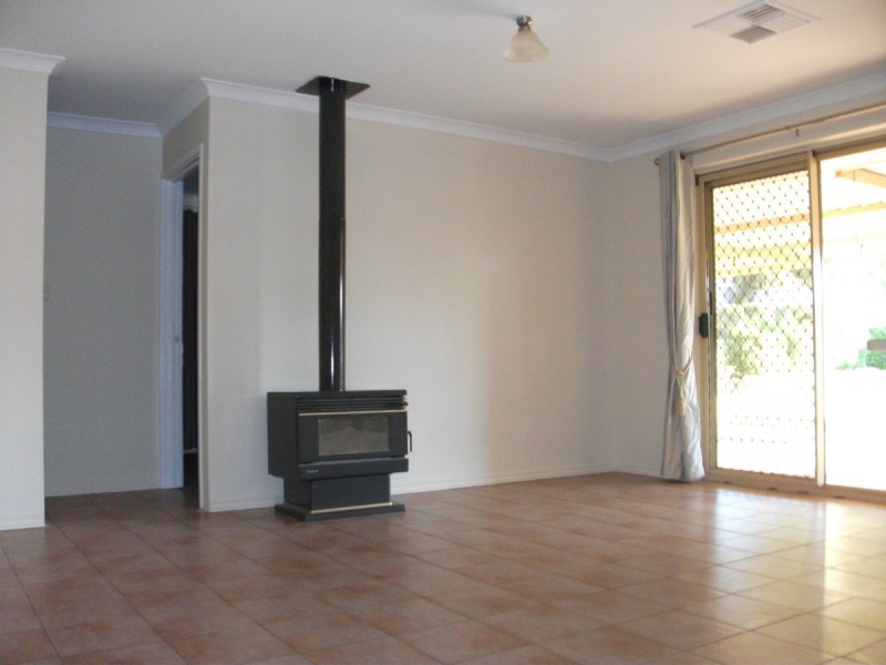 10 Freind Place, Northam WA 6401