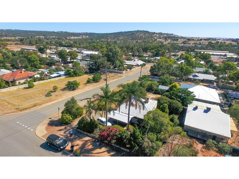 236 Duke Street, Northam WA 6401