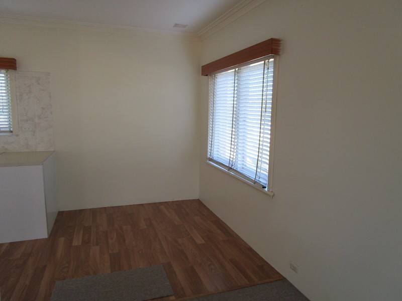 4 / 27 Burgoyne Street, Northam WA 6401