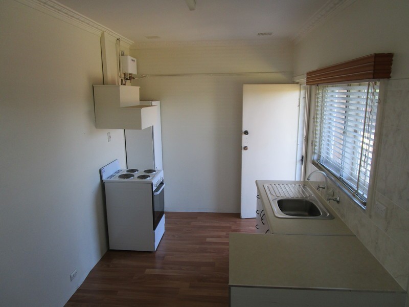 4 / 27 Burgoyne Street, Northam WA 6401