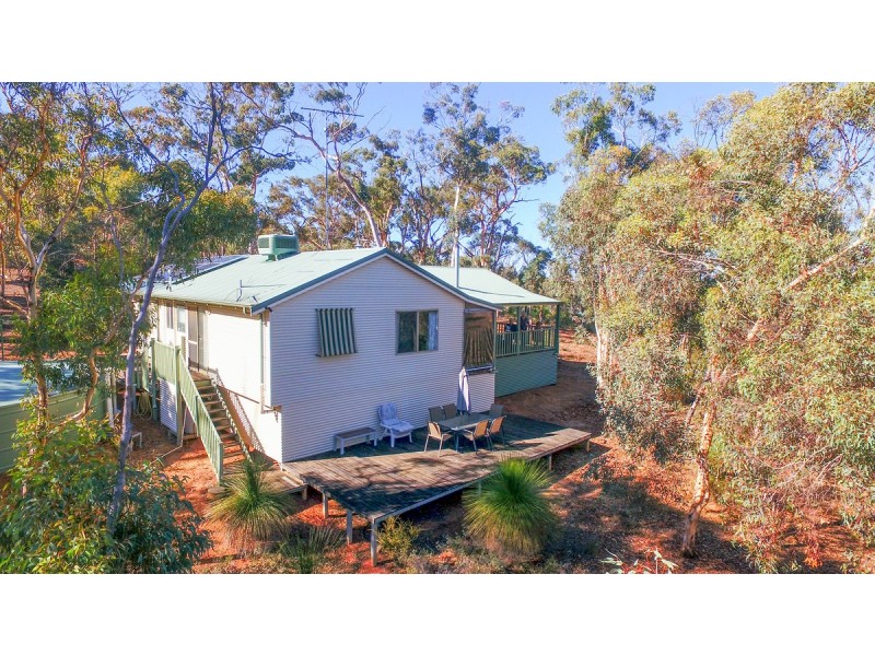 50 Scaevola Road, Toodyay WA 6566