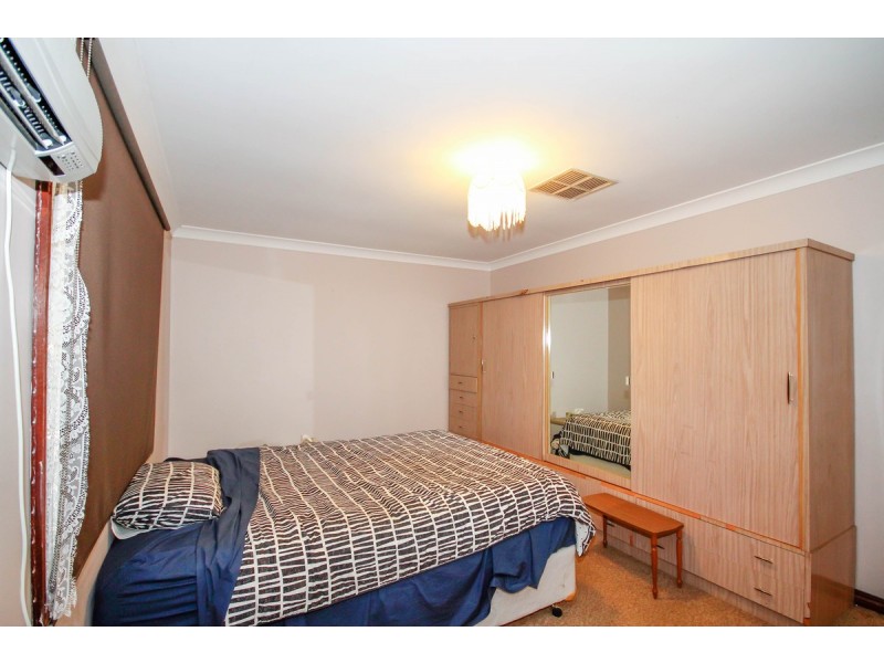 9 Yarran Place, York WA 6302