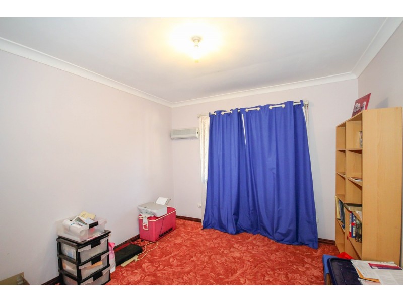 9 Yarran Place, York WA 6302