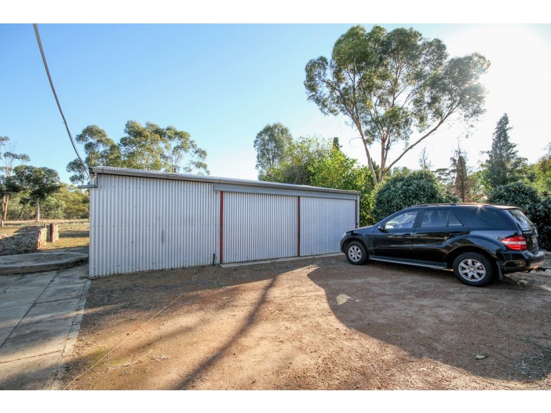 9 Yarran Place, York WA 6302